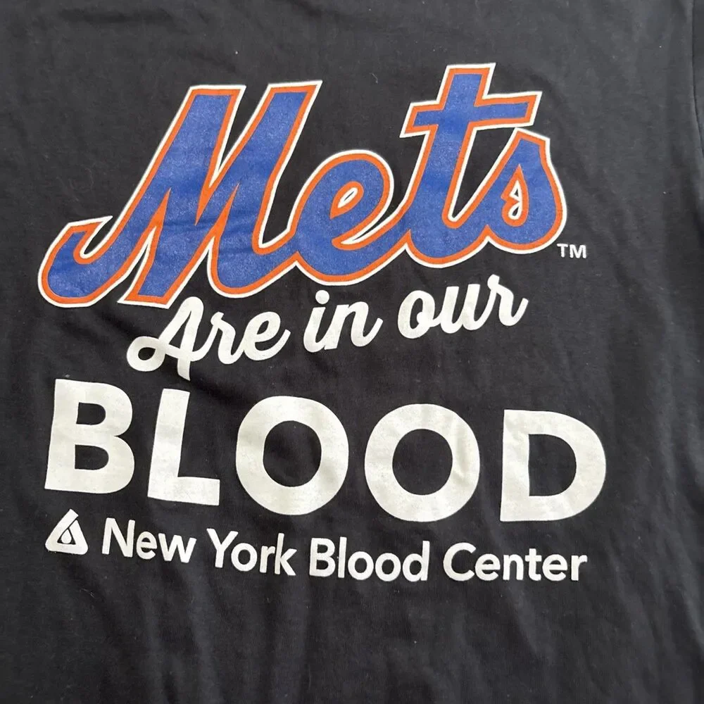 New York Mets Are In Our Blood T-Shirt Small Black Gildan Softstyle MLB Promo